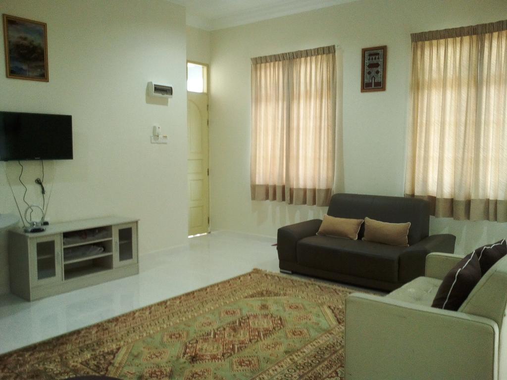 Teratak Tok Wan 1 And 2 Villa Kota Bharu Exteriör bild